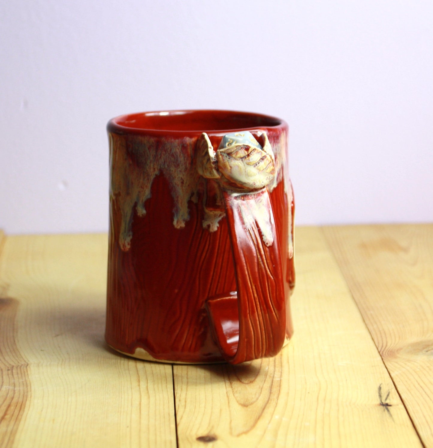 Red Chaotic Good Dice Fidget Mug