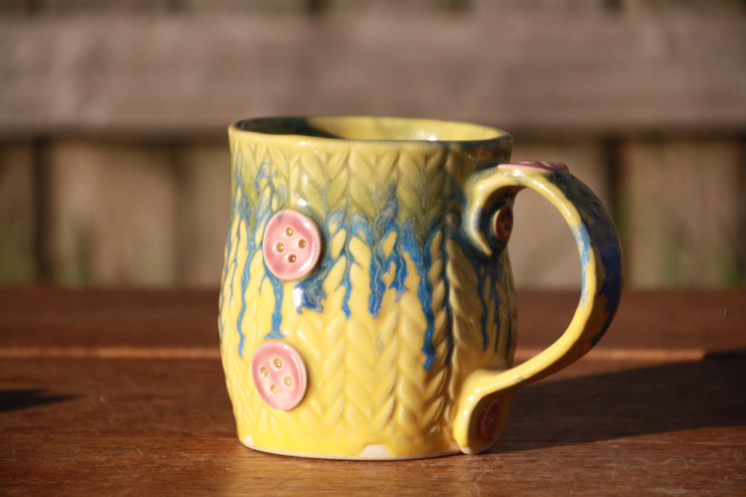 Yellow Knit Dice Mug