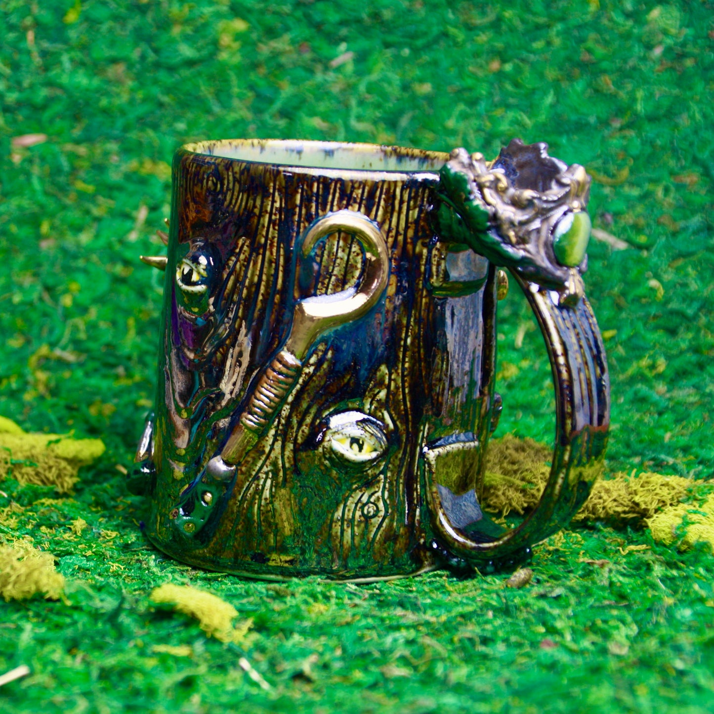 Elven Queen Dice Mug