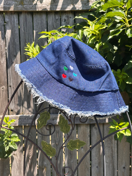 Mana Hearts Bucket Hat Bundle