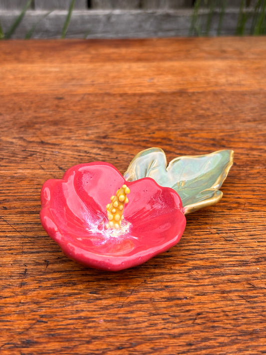 Hibiscus Ring Dish