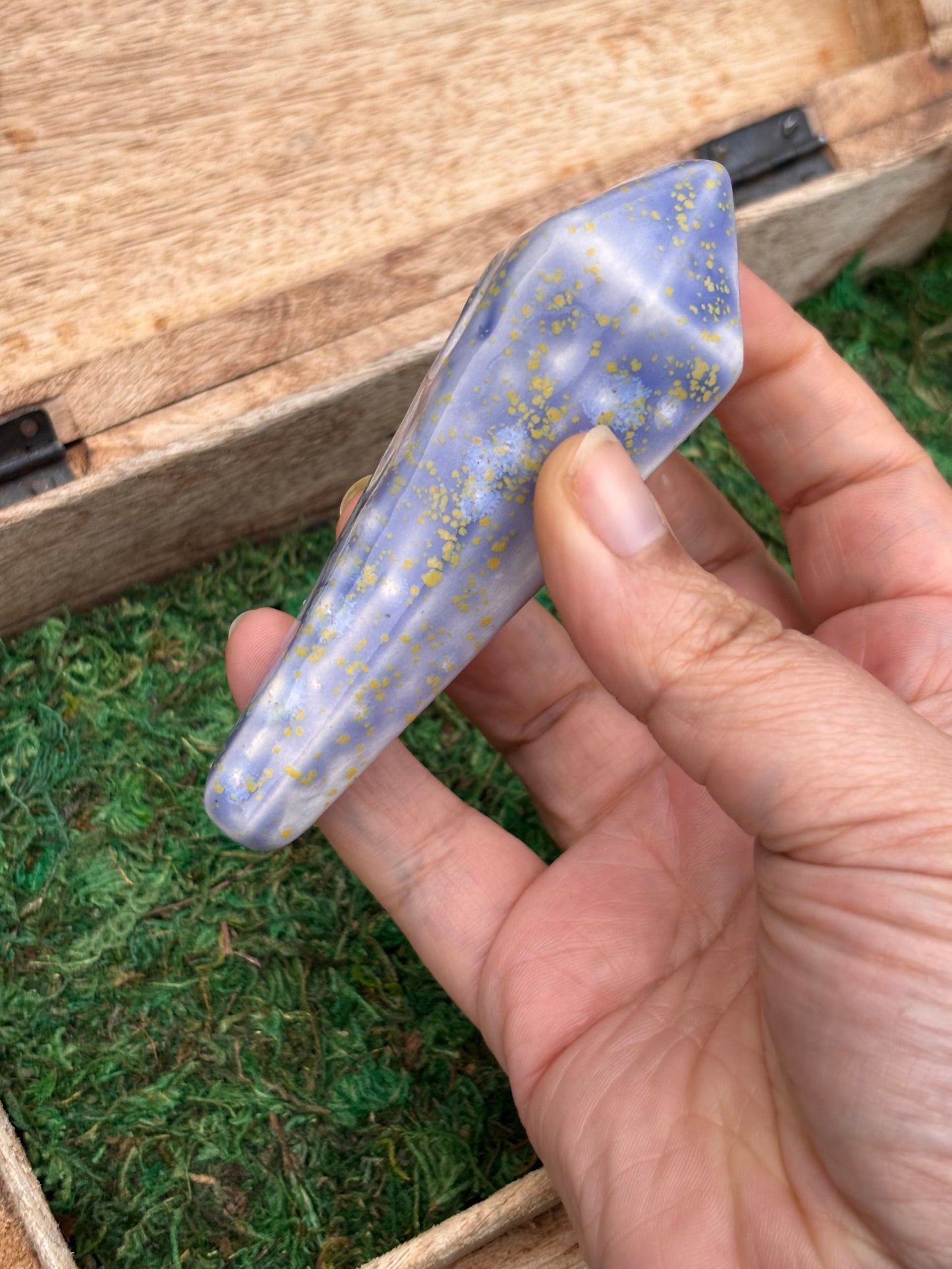 Periwinkle Blossom Crystal Pipe