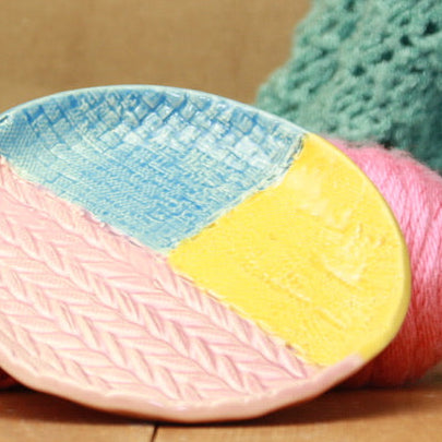 Pastel Patchwork Knit dish
