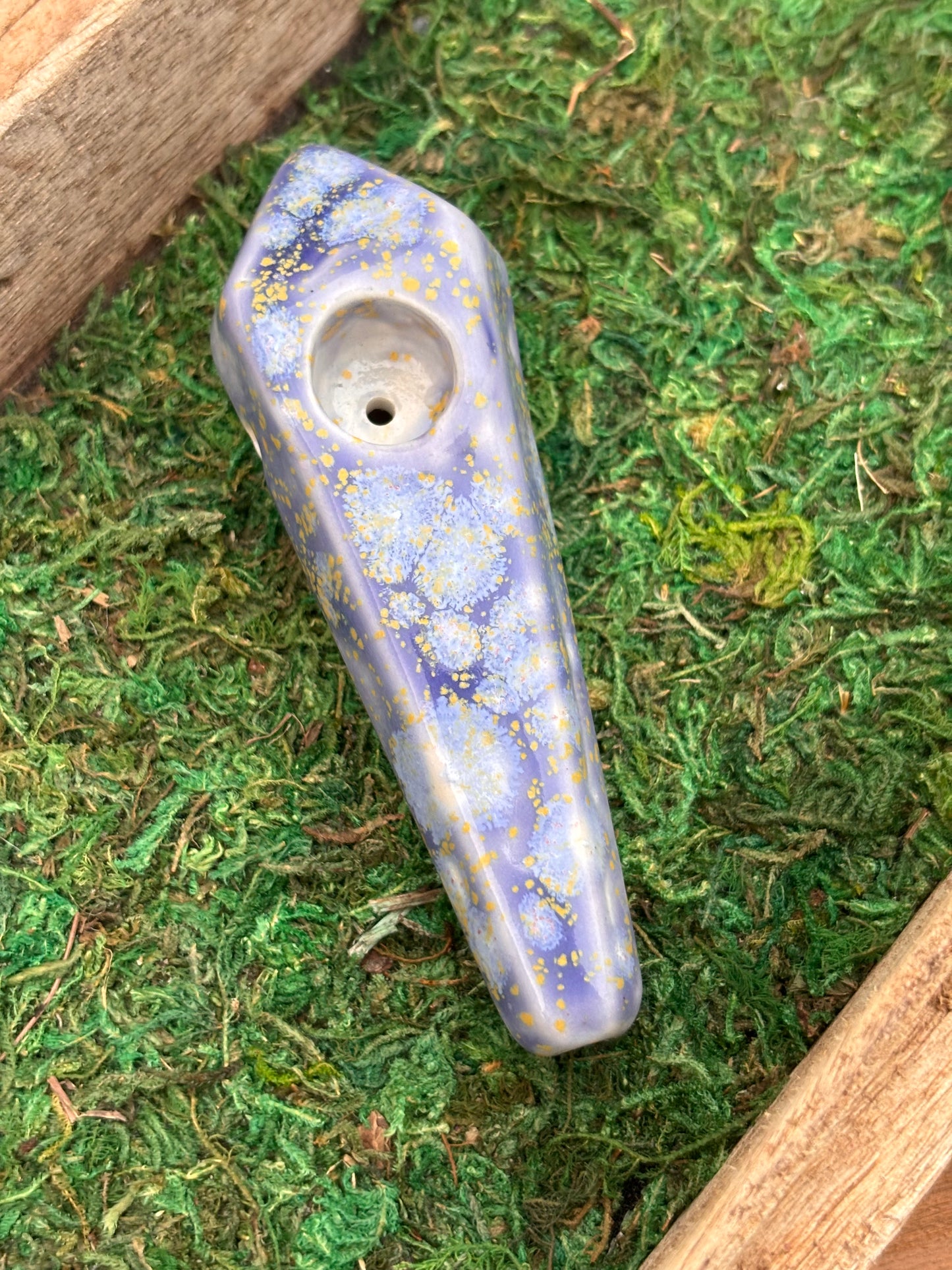 Periwinkle Blossom Crystal Pipe